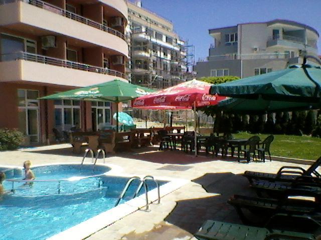 Femili Hotel Diveda Sveti Vlas Exterior photo