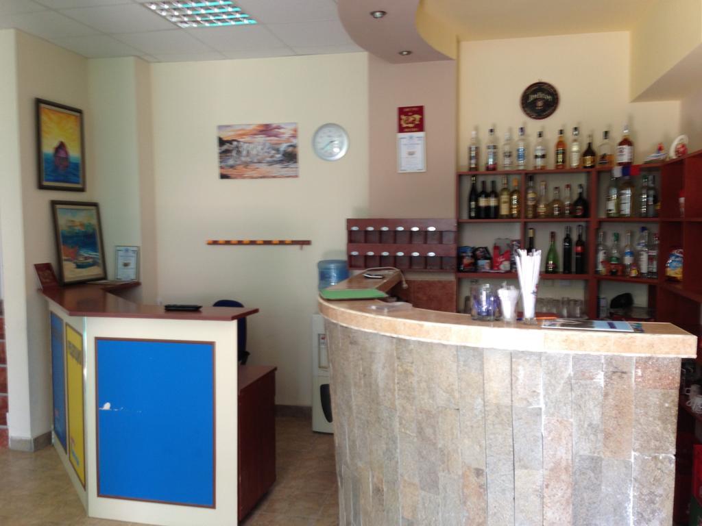 Femili Hotel Diveda Sveti Vlas Exterior photo